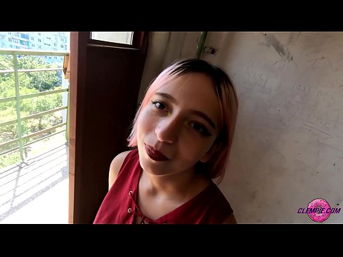 ❤️ Studentė jausmingai čiulpia nepažįstamąjį užmiestyje - sperma ant jo veido ☑ Anal video prie mūsų ❤